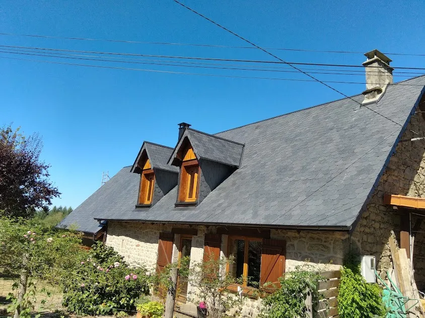 SARL MANZAGOL charpentier couvreur menuisier