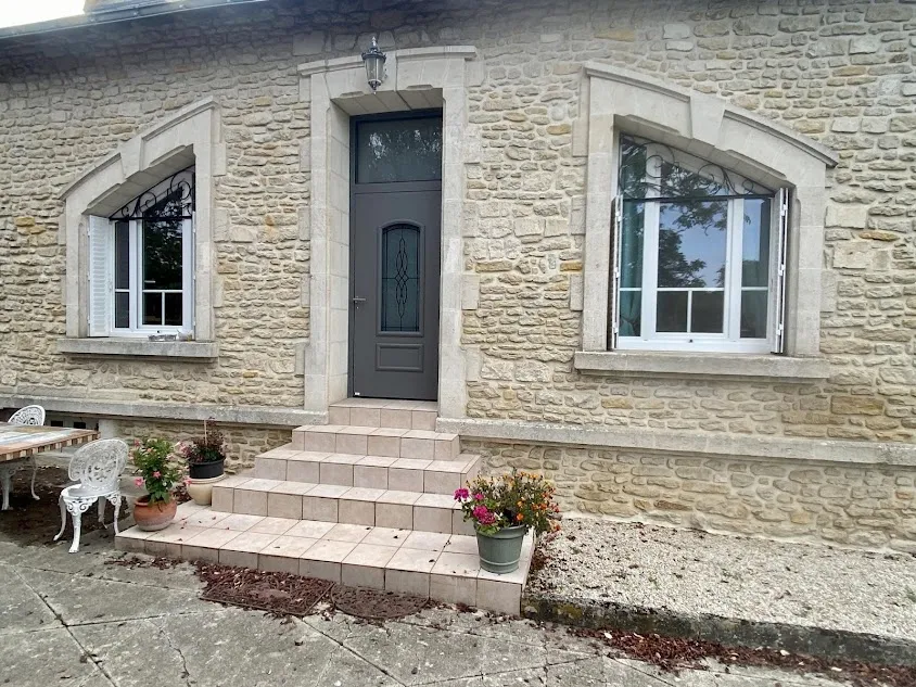 Ouest Levant - Menuisier La Roche-sur-Yon Vendée - Spécialiste Produits SOMFY 85
