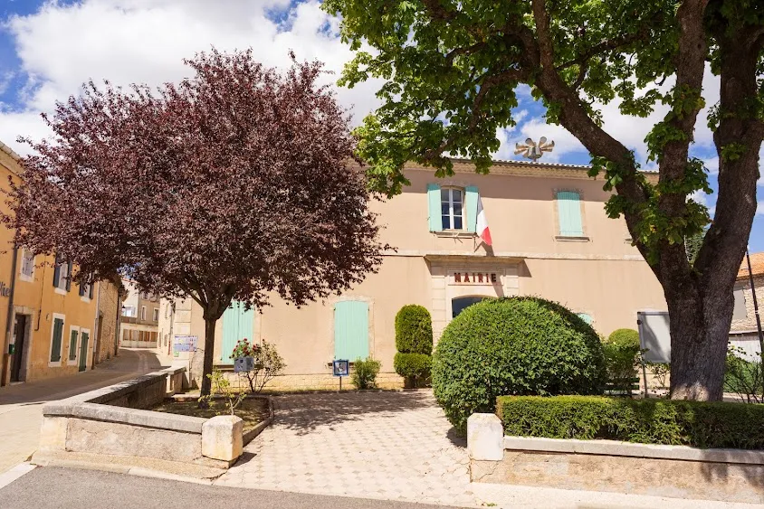 Mairie de Saint-Christol d'Albion