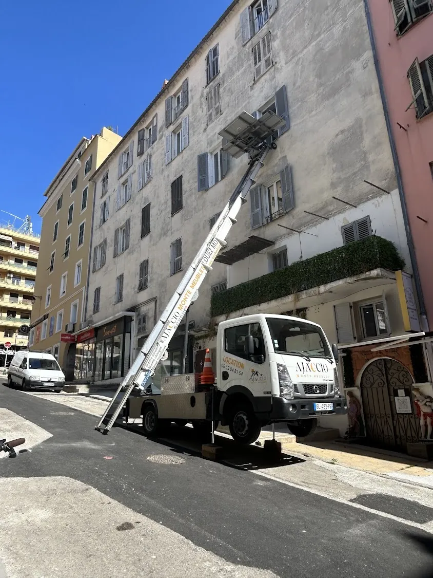 AJACCIO MONTE MEUBLES