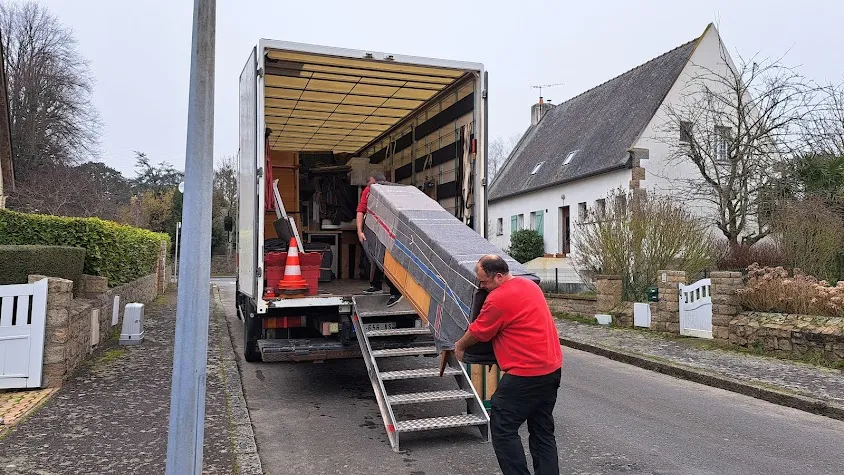 Société de déménagement Desjouis Déménagements - Déménageurs Déméco - Garde-meubles au Mans (Sarthe, Pays de la Loire)