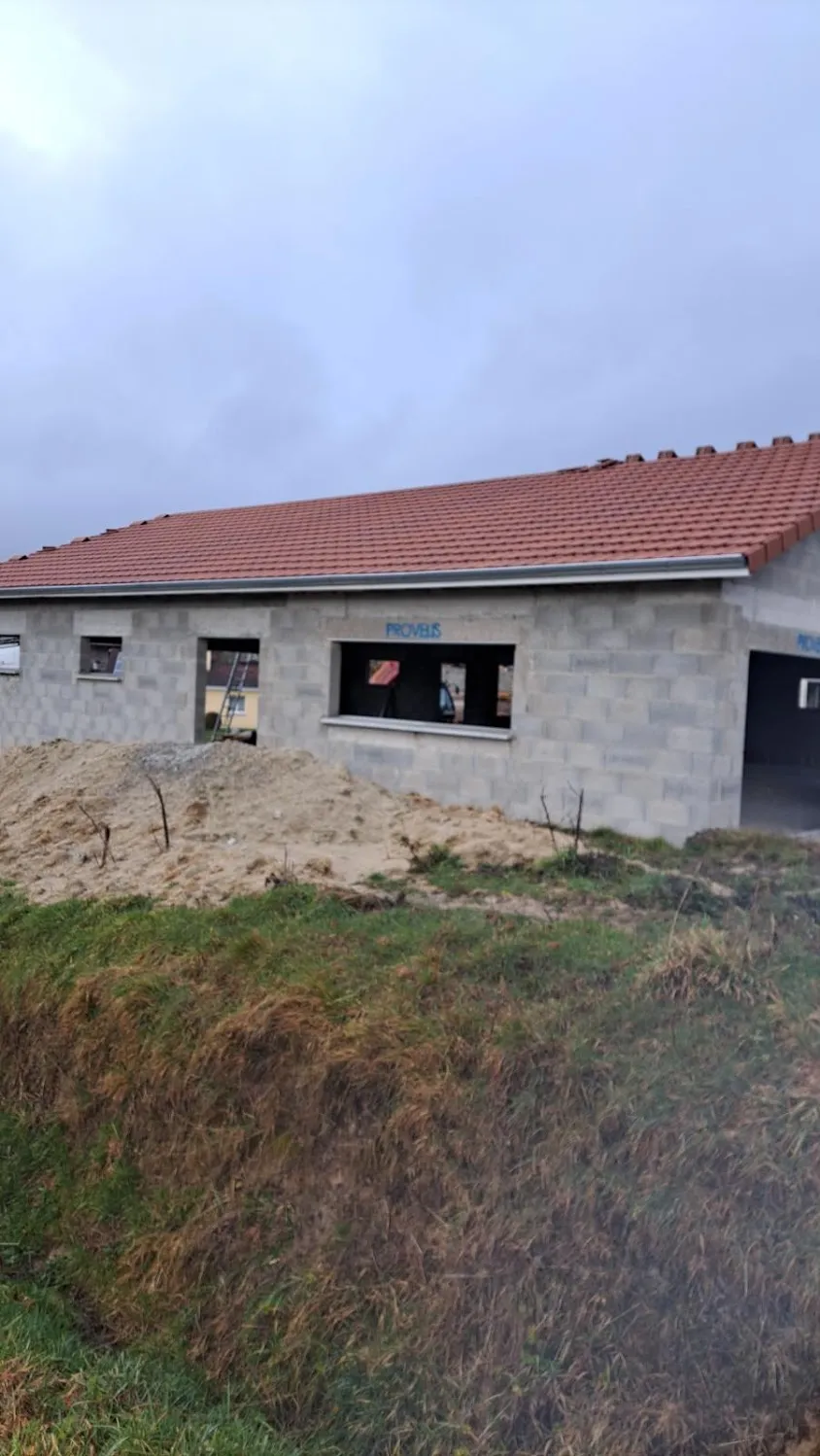 CCM Livradois CONSTRUCTION CHARPENTE MENUISERIE