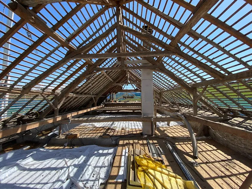 ALC BOIS ANNECY,CHARPENTIER,COUVREUR,ZINGUEUR,OSSATUREBOIS,RGE,MAISON INDIVIDUELLE,BARDAGE,CARPORT,SURÉLÉVATION,TERRASSES,