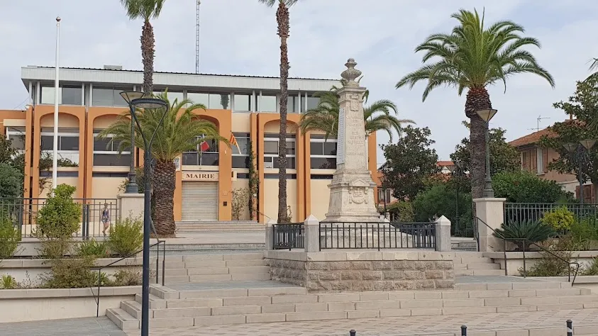 Mairie de la Londe les Maures - 83250 Var