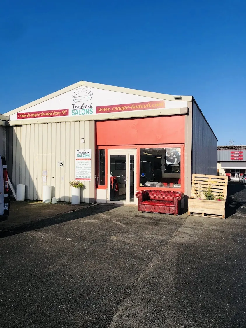 Techni salons, Canapé Chesterfield, Fauteuil Club, Renovation de vos sièges