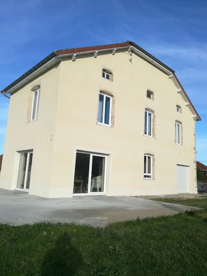 VISION FACADE