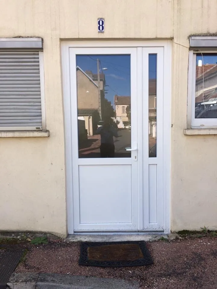 Fenêtres Petit