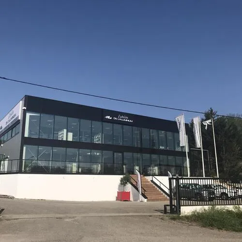 L' Atelier De l' Aluminium