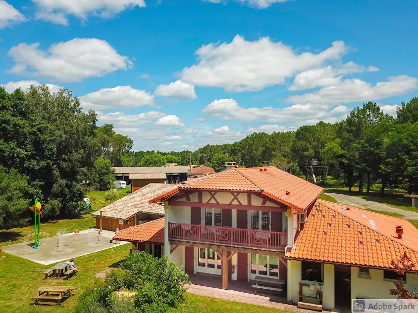 La Teouleyre, Camping, Lodges, Gîtes et Chambres d'Hôtes