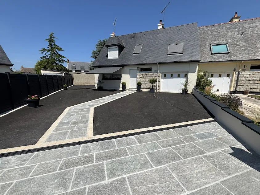 Environnement Et Travaux Publics / Maçonnerie d'Emeraude / 2ETP