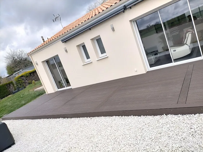 Menuisier installateur Eric Garden rénovation bâtiment