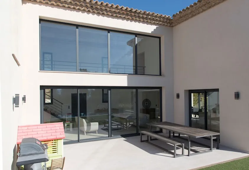 Rafflin - Menuiserie Alu PVC Golfe de Saint-Tropez