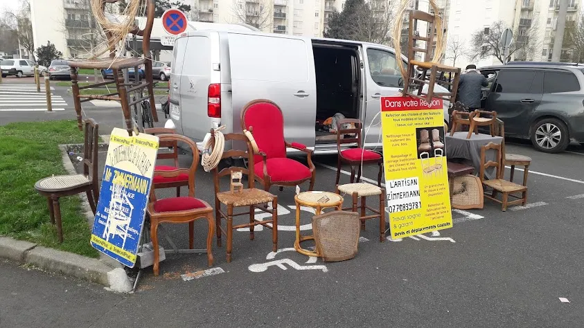 Mr zimmermann. Tappissier Rempaillage cannage rotin tissus de chaises de fauteuil déplacement 80klm autour de gardonne 24680