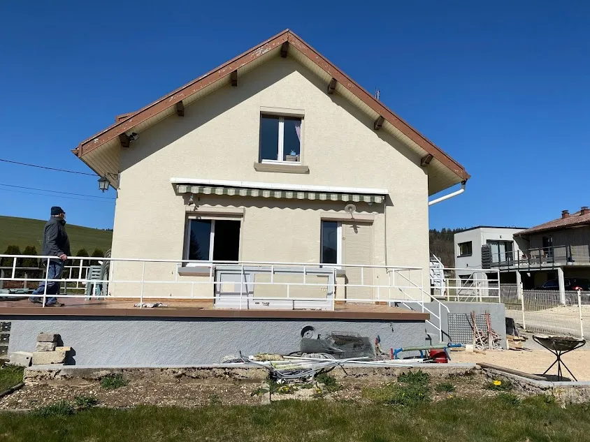 Petigny Construction