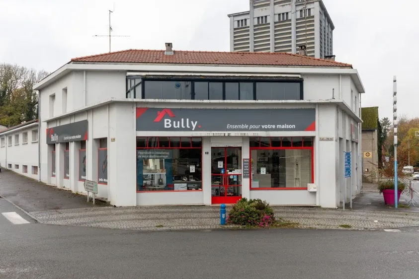 Extra - Paul Bully