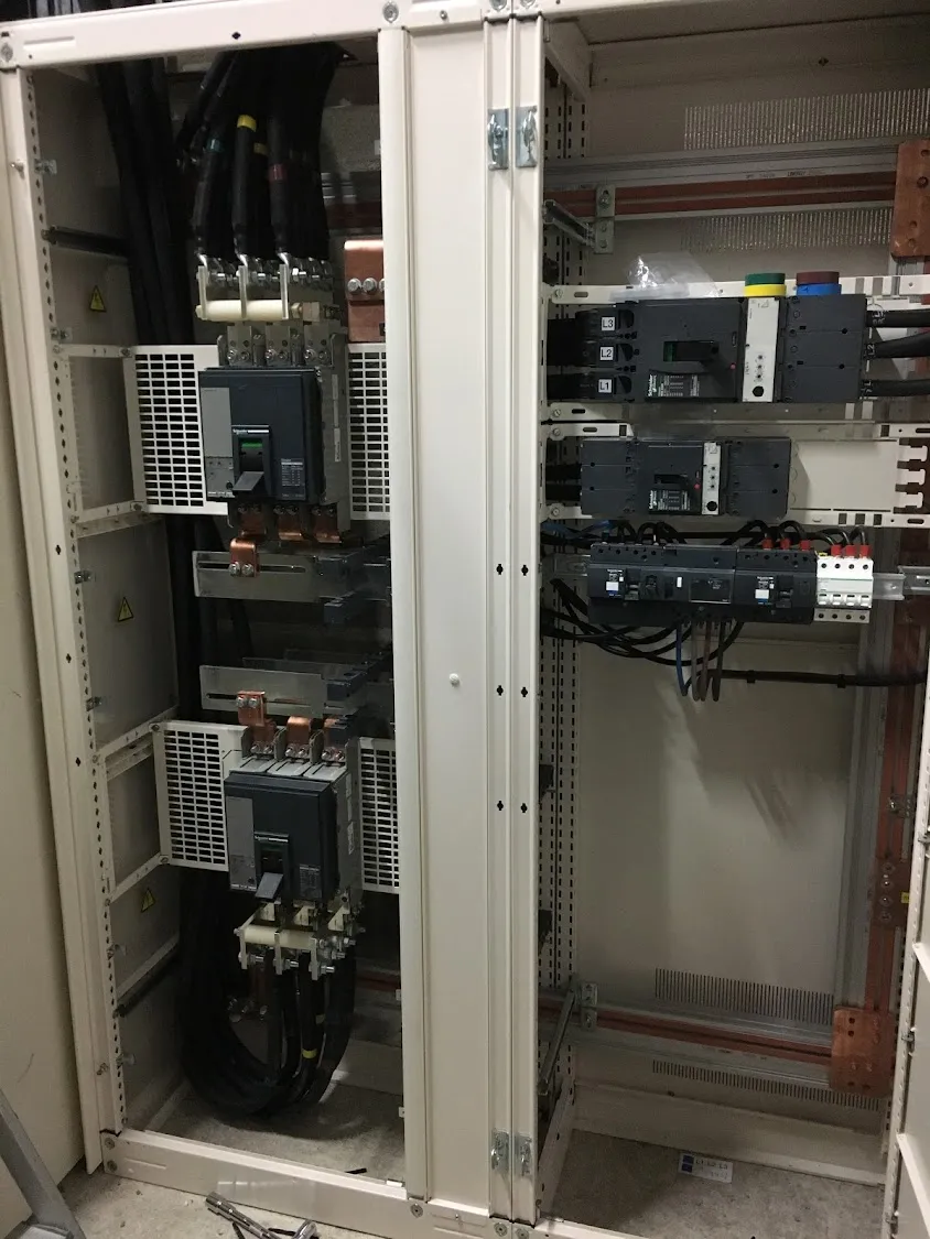 Maintenance Service - Electricité industrielle et tertiaire