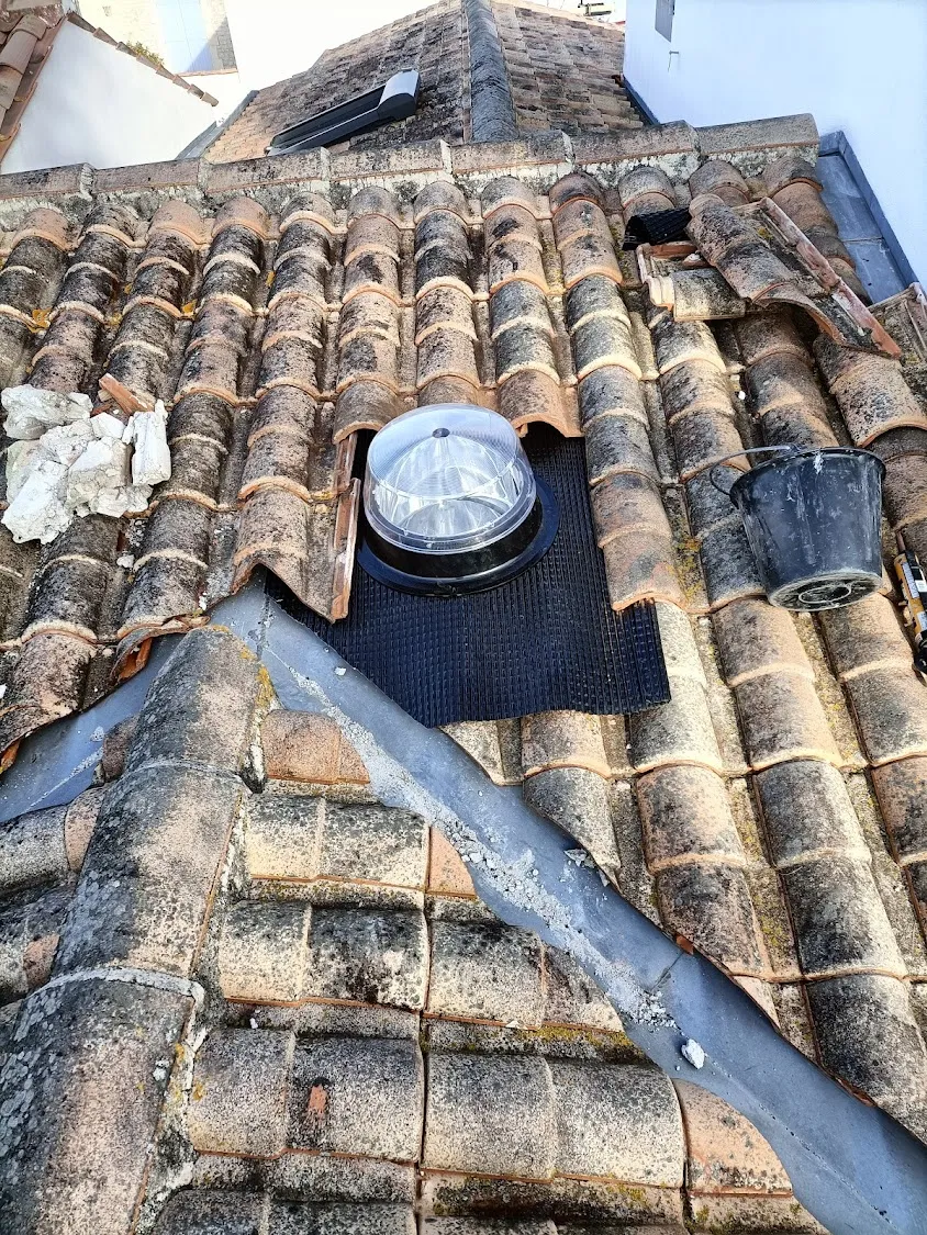 BREUIL Kévin / Installateur agréé VELUX / Pose de menuiseries