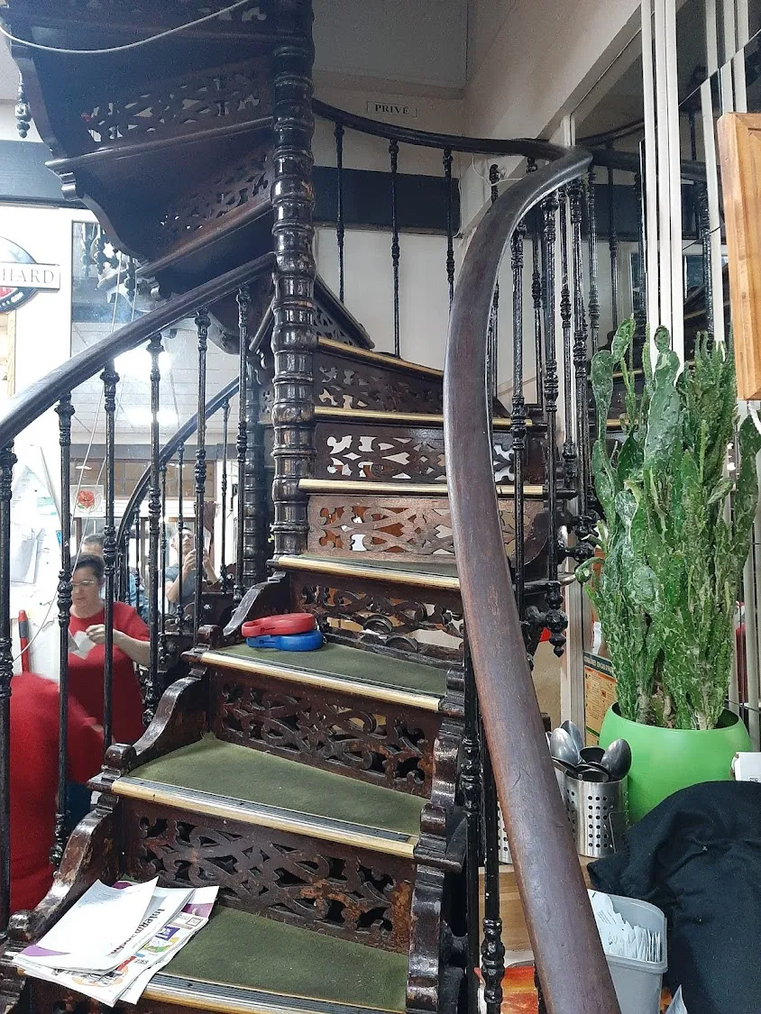 L'Escalier