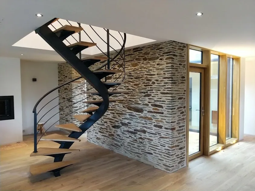 ID2STEEL : Fabrication sur mesure mobilier verrière garde-corps portail acier inox alu menuiserie métallique LAVAL 53