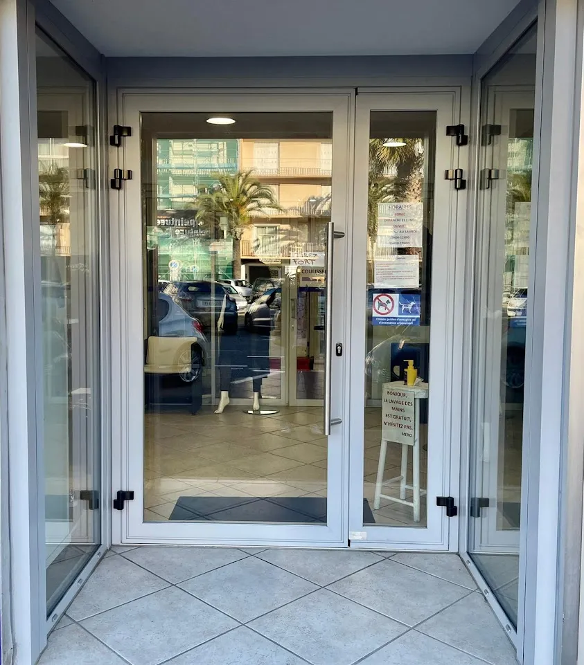 Profession Menuisier Cabestany | Installateur de fenêtres et menuiseries