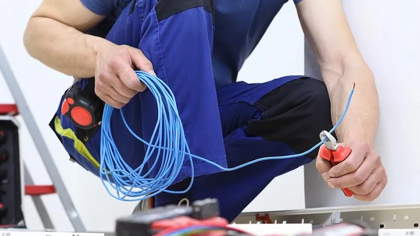 ENTREPRISE VOLLET