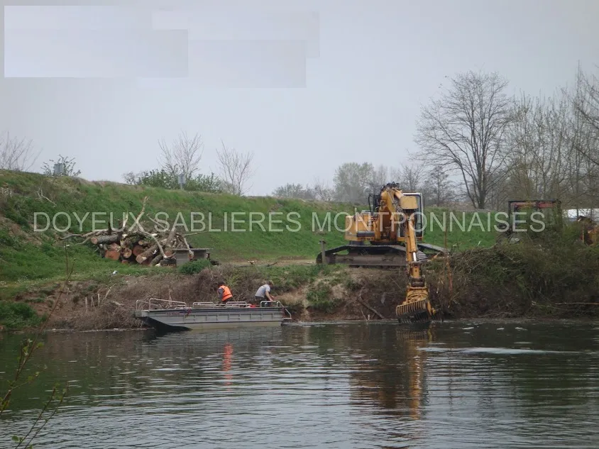 Doyeux Sablières Montponnaises - Siège Social et Travaux Publics