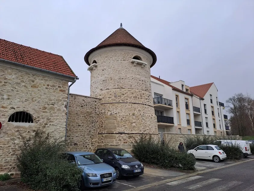 Villeron 95380